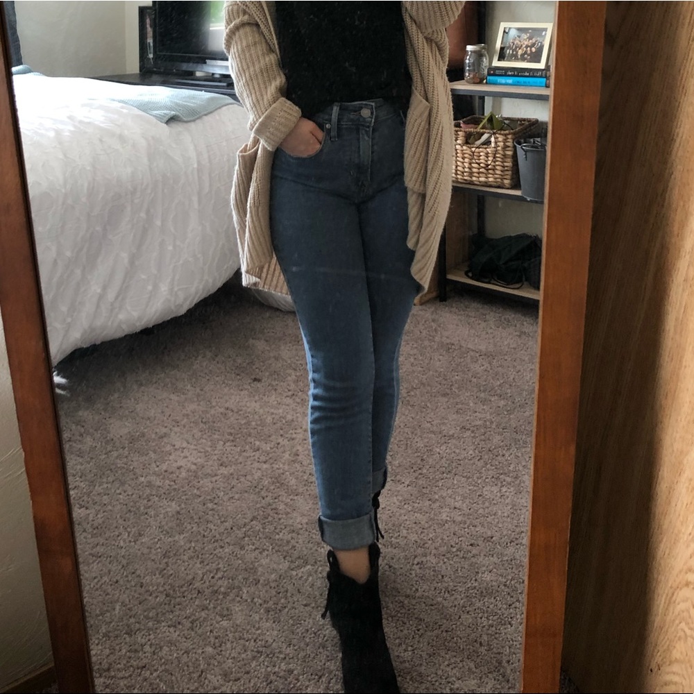 Levi’s 721 High Rise Skinny Jeans